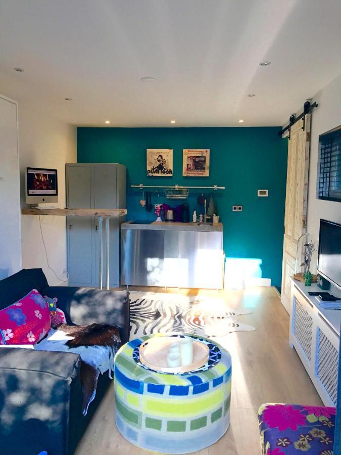 Boutique Hide & Seek, Bed & Beach Bed & Breakfast Den Haag Bagian luar foto
