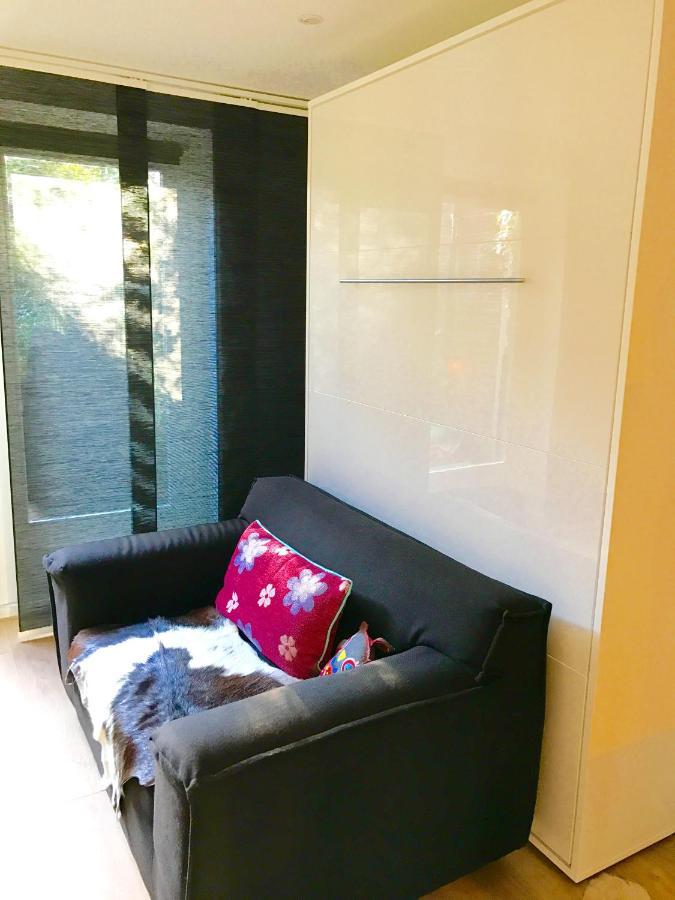 Boutique Hide & Seek, Bed & Beach Bed & Breakfast Den Haag Bagian luar foto