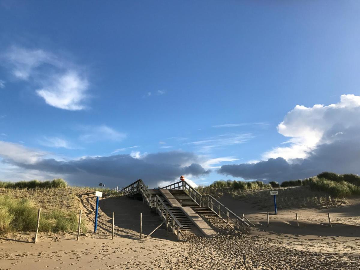 Boutique Hide & Seek, Bed & Beach Bed & Breakfast Den Haag Bagian luar foto