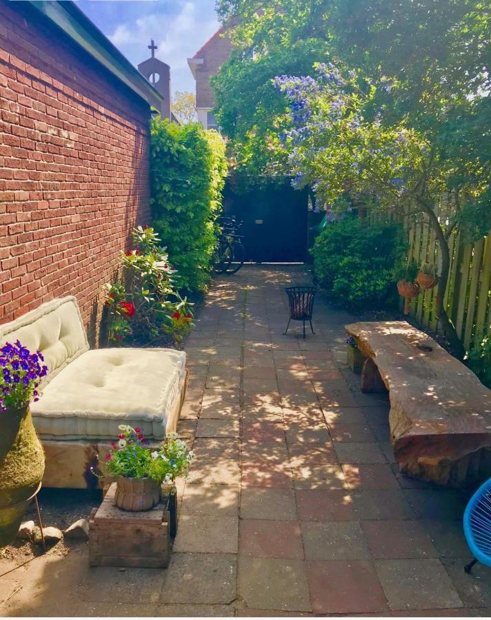 Boutique Hide & Seek, Bed & Beach Bed & Breakfast Den Haag Bagian luar foto